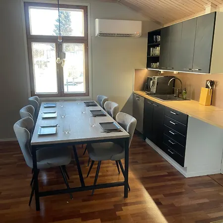 Idyllinen Puutaloasunto Vaasa